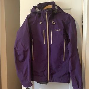 COPY - Patagonia Gortex shell